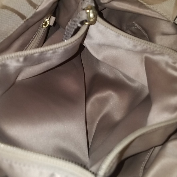 Coach C1320-F24889 Sig snake skin trim handbag - Picture 8 of 16